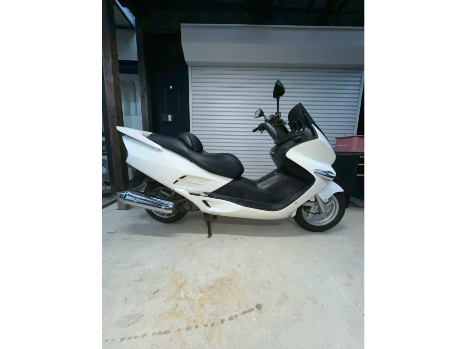 Honda FORZA 2000