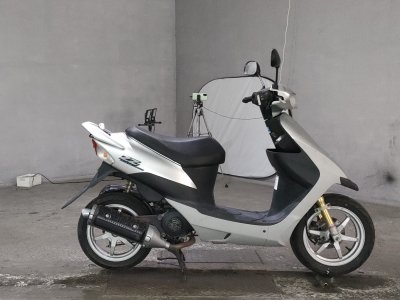 Suzuki SEPIA ZZ