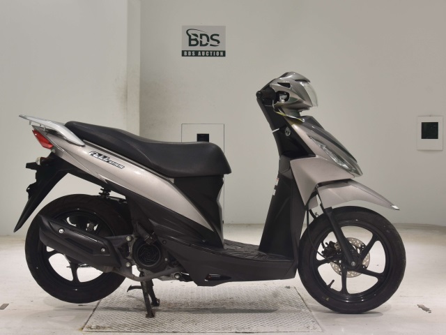 Suzuki ADDRESS V110