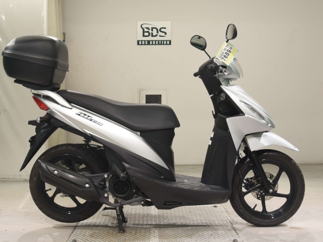 Suzuki ADDRESS V110
