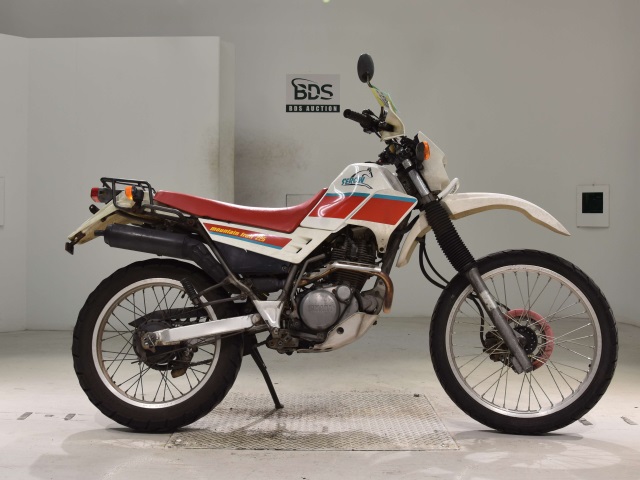 Yamaha SEROW XT225 1989