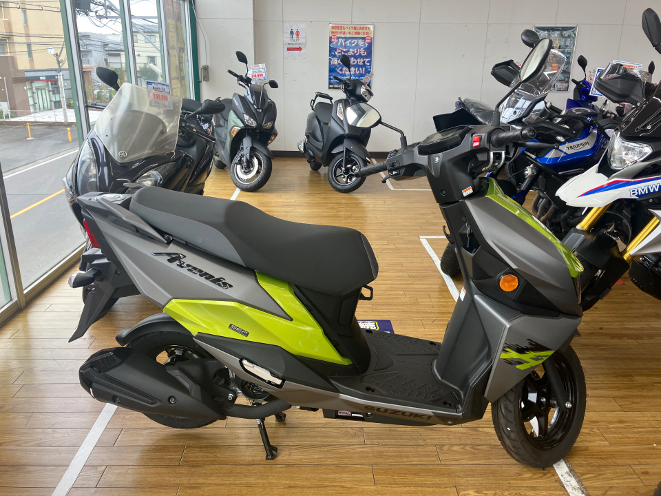 Suzuki AVENIS125
