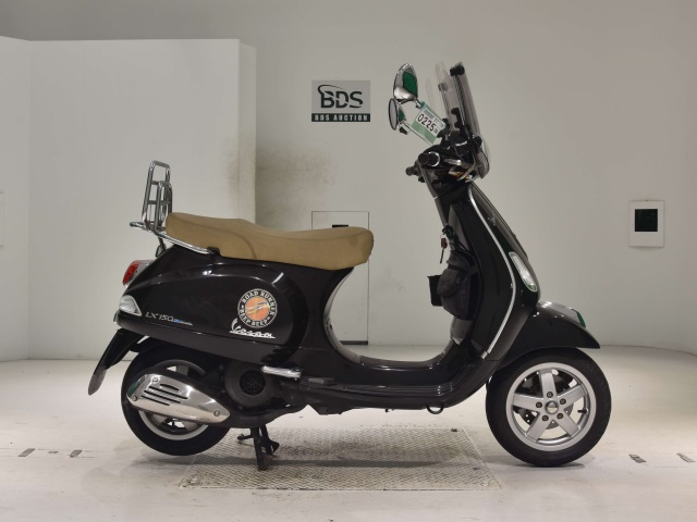 Vespa LX150IE