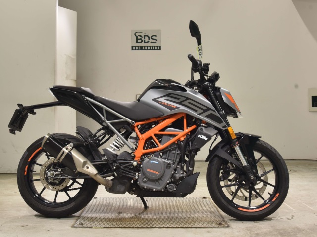 KTM 250 DUKE 2021