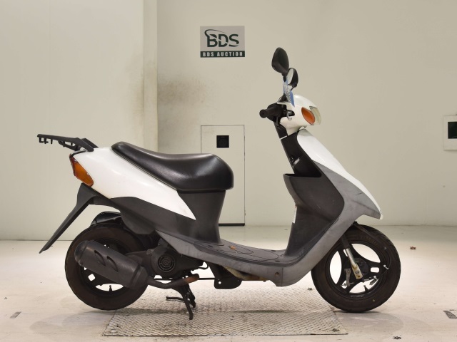 Suzuki LETS2