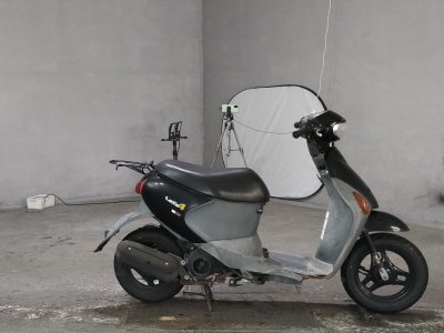 Suzuki LETS4