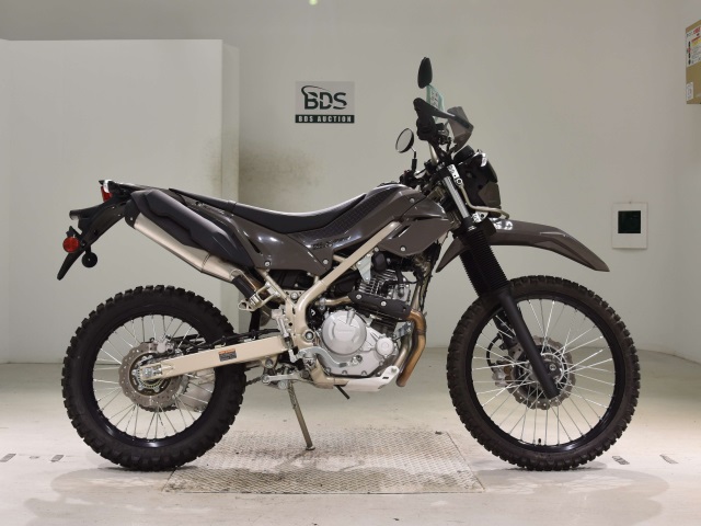 Kawasaki KLX150L 2025