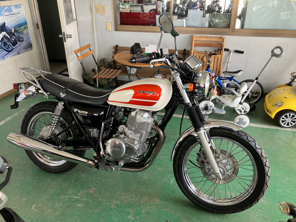 Honda CB400SS 2004