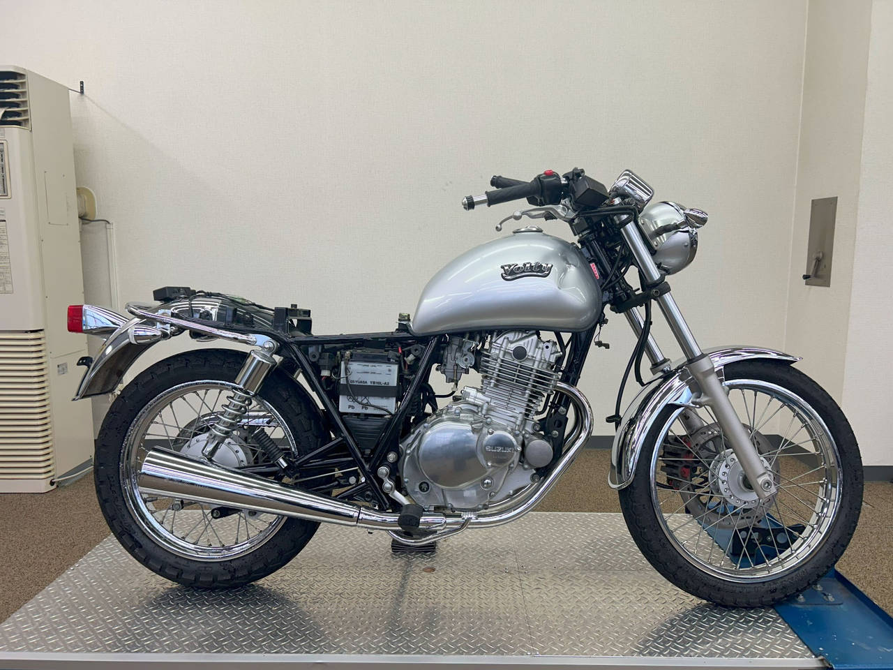 Suzuki VOLTY 2003