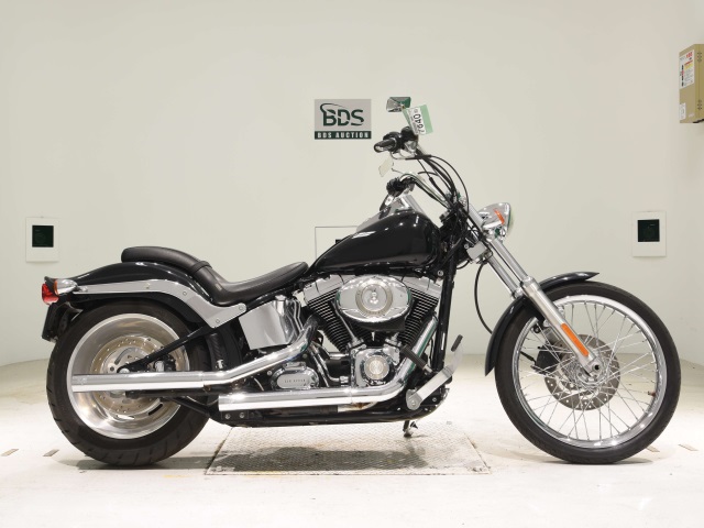 HD SOFTAIL FXSTC1580 2006