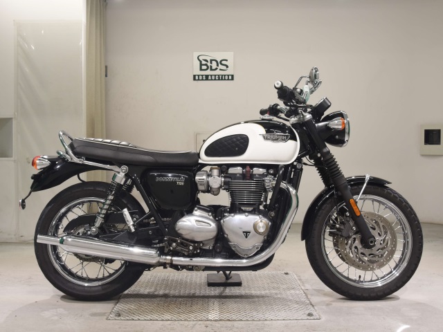 Triumph BONNEVILLE T120 2016