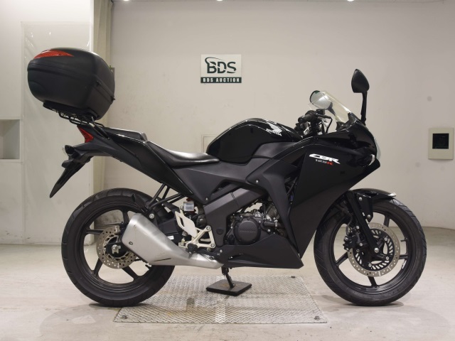 Honda CBR125R 2013