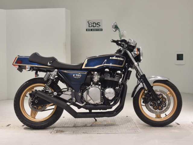 Kawasaki ZEPHYR750