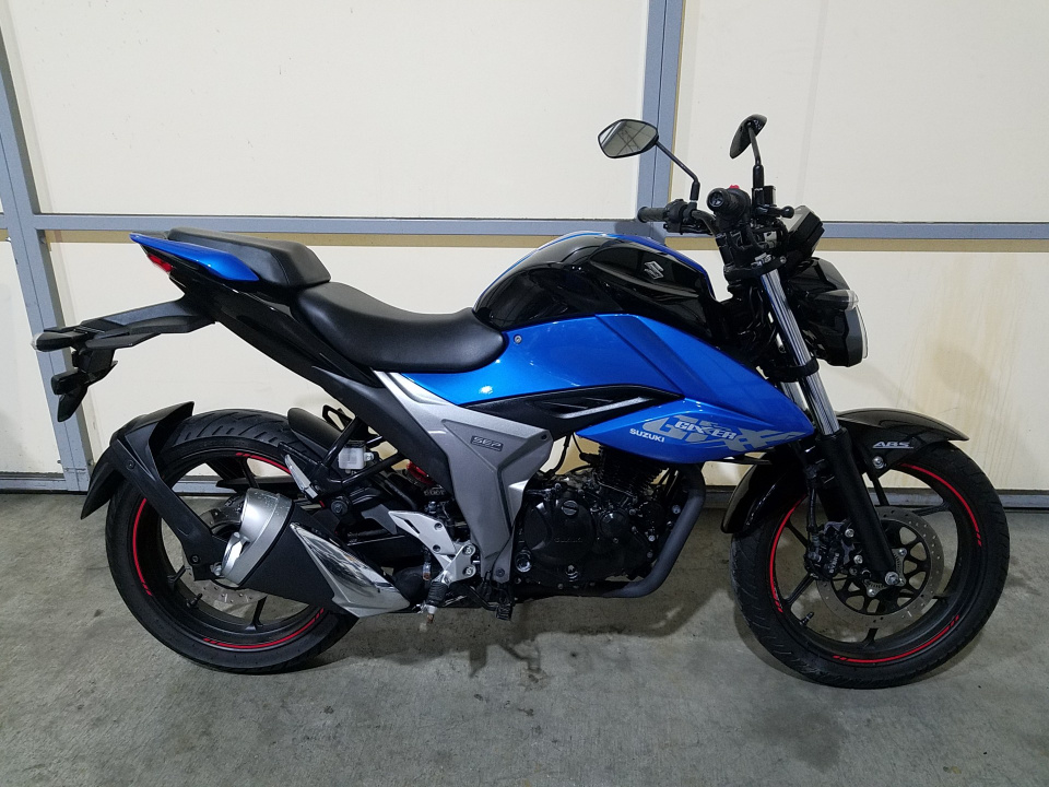 Suzuki GIXXER150