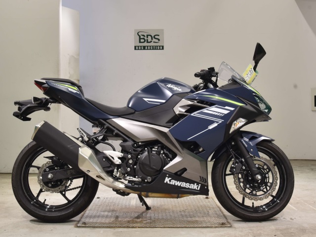 Kawasaki NINJA400 2024