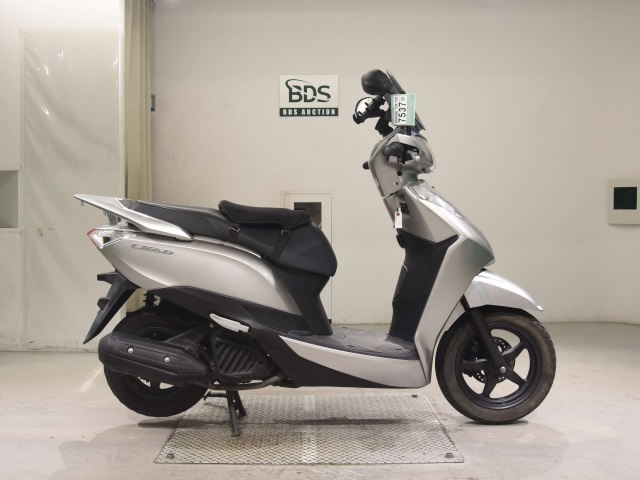 Honda LEAD125 2015