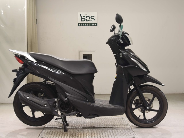 Suzuki ADDRESS V110