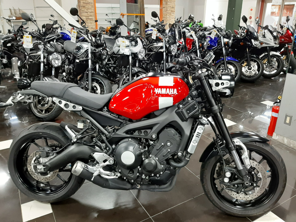 Yamaha XSR900 2017