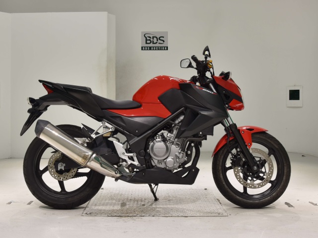 Honda CB250F 2016