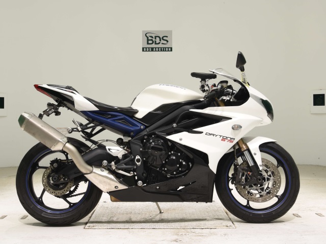 Triumph DAYTONA 675A 2016