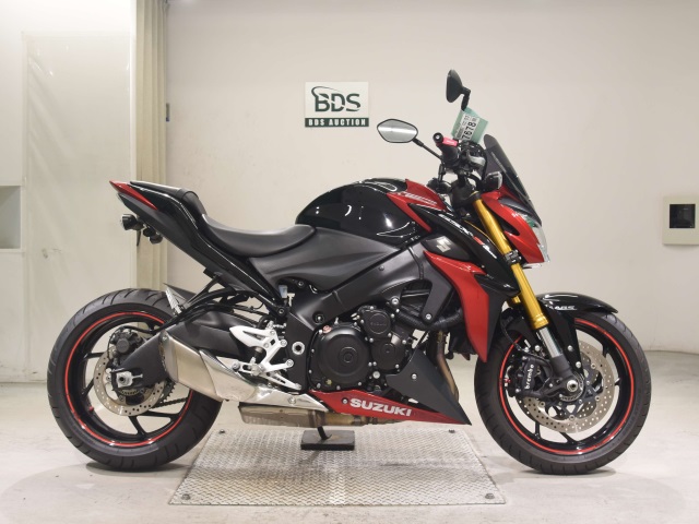 Suzuki GSX-S1000 2016