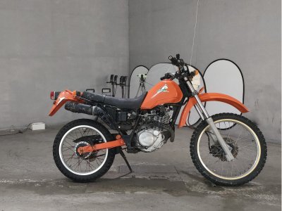 Yamaha SEROW XT225 1987