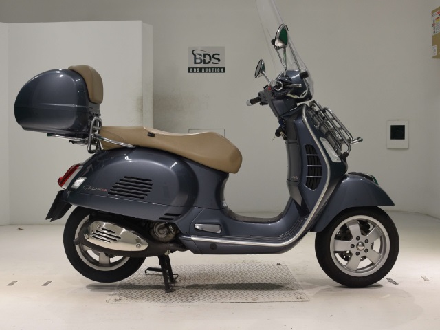 Vespa GTS250 IE 2016