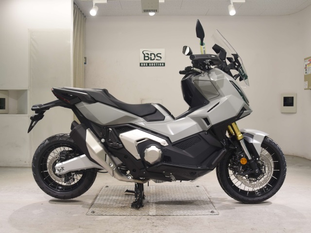 Bimota X-ADV750-2 2025