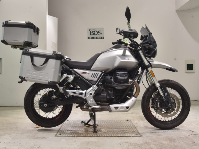 Moto Guzzi V85TT 2019