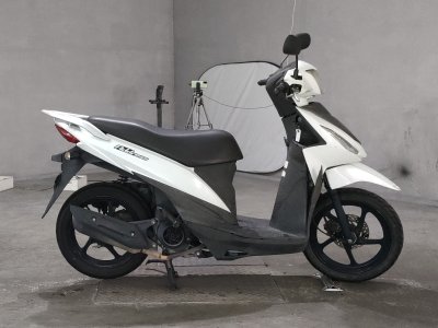 Suzuki ADDRESS V110