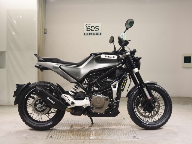 Husqvarna SVARTPILEN 401 2021
