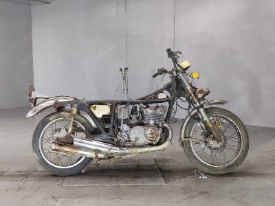 Suzuki GT550