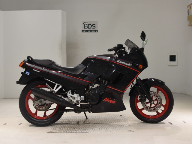 Kawasaki GPX250R 1988