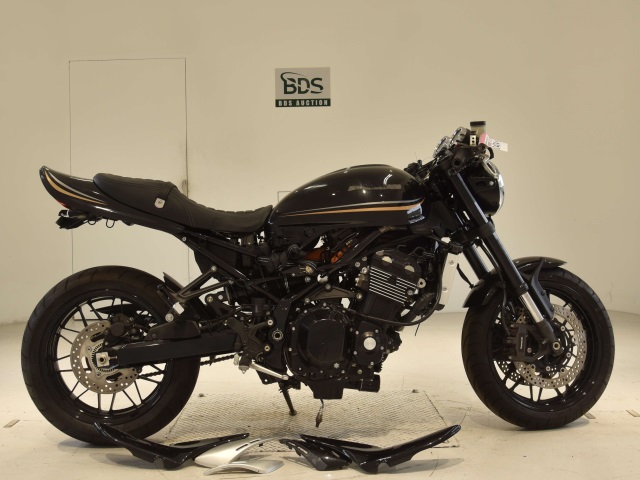 Kawasaki Z900RS 2018