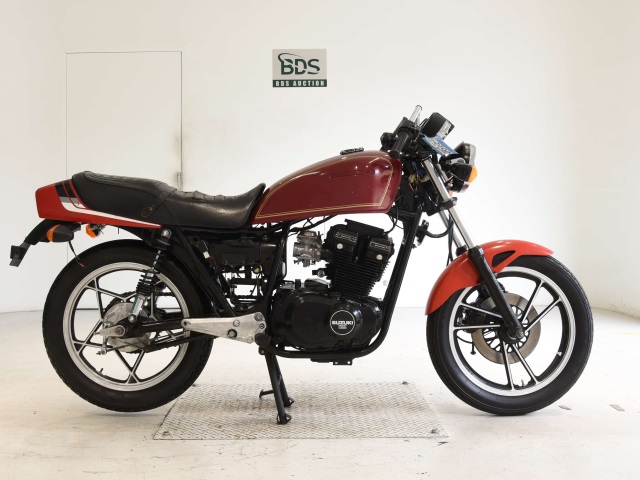 Suzuki GSX400E
