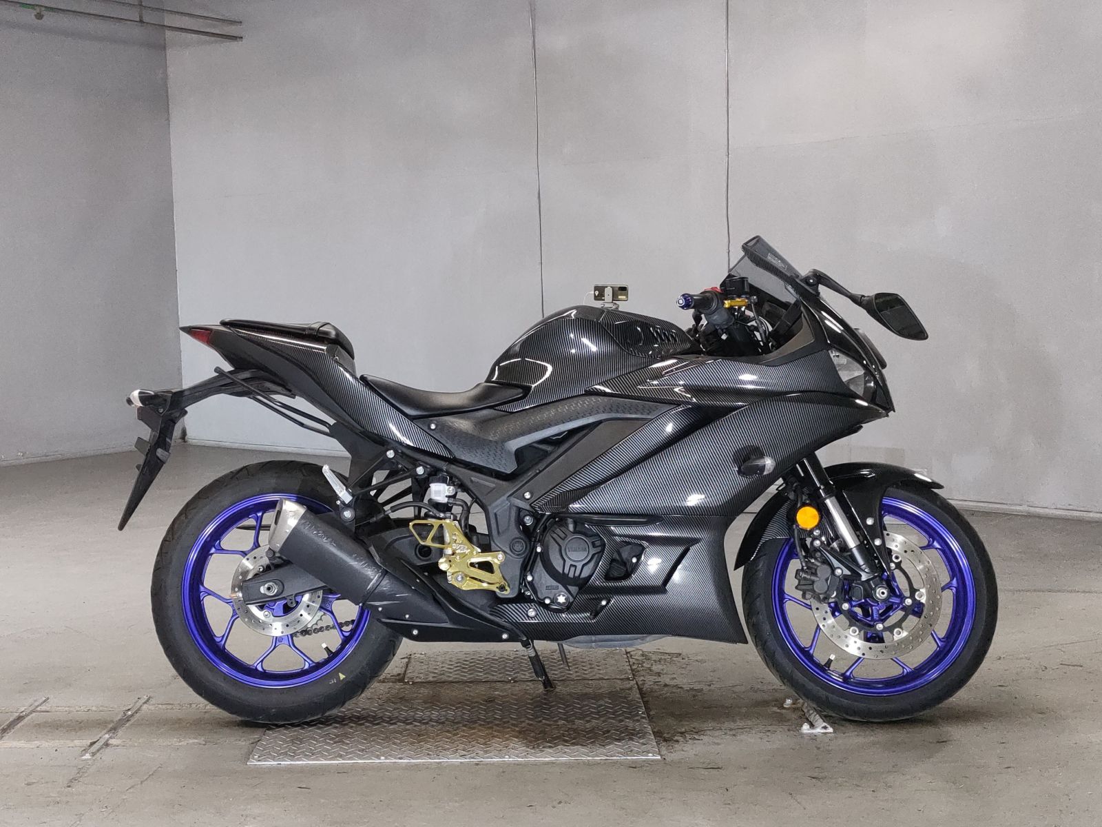 Yamaha YZF-R25 2021