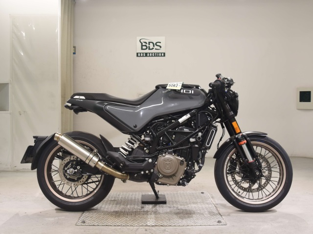 Husaberg VITPILEN 401 2021