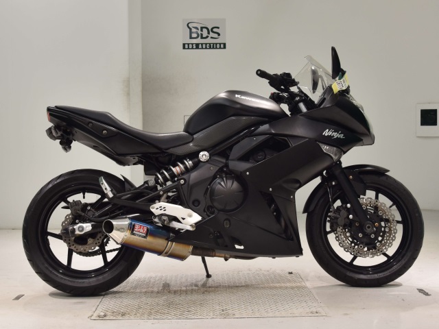 Kawasaki NINJA400R 2011