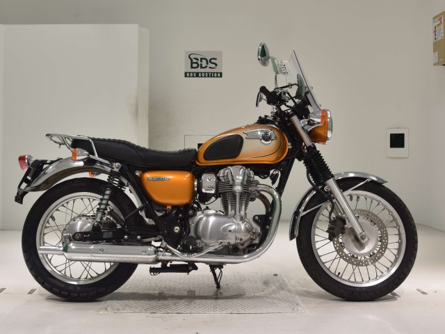 Kawasaki W800 2011