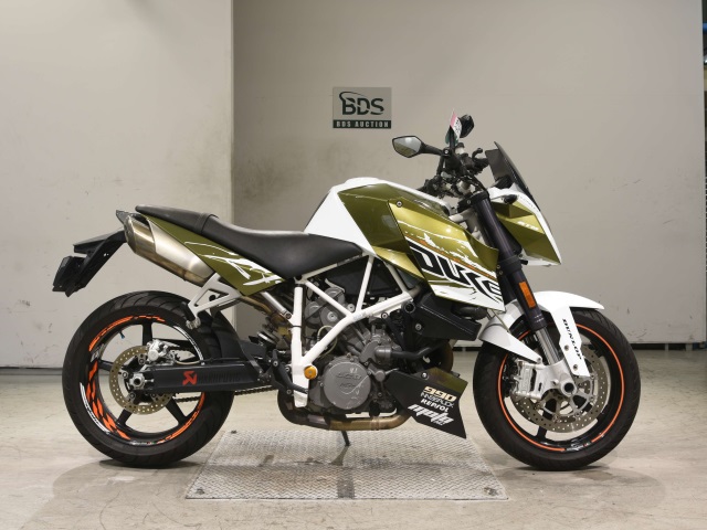 KTM 990 DUKE 2011