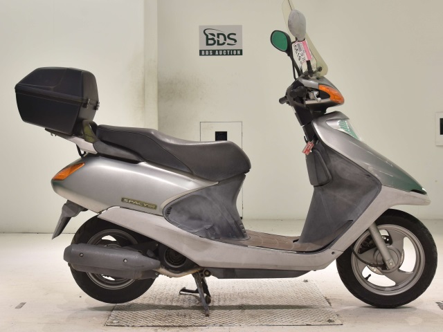 Honda SPACY100 2003