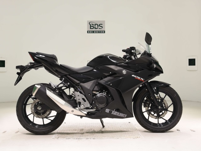 Suzuki GSX250R