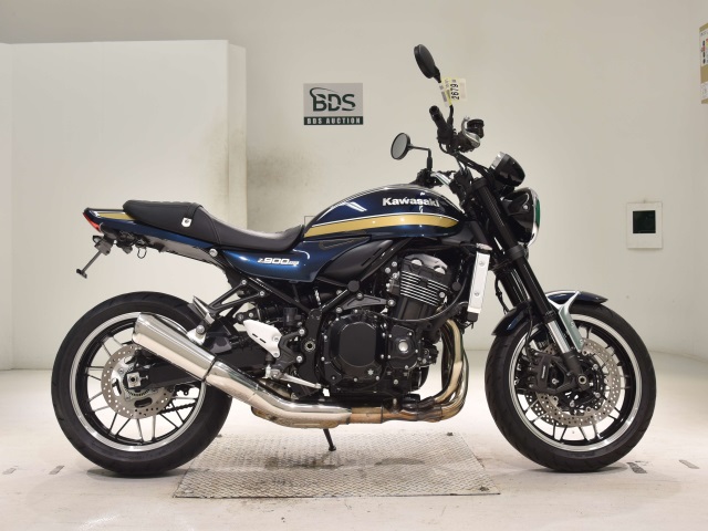 Kawasaki Z900RS 2022