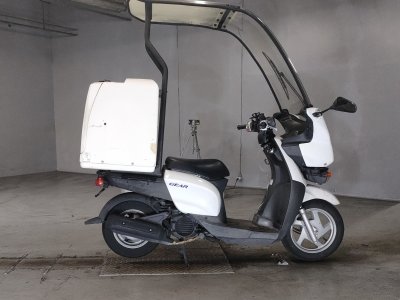 Yamaha GEAR 2011