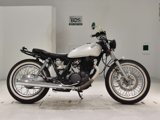 Yamaha SR400 2003