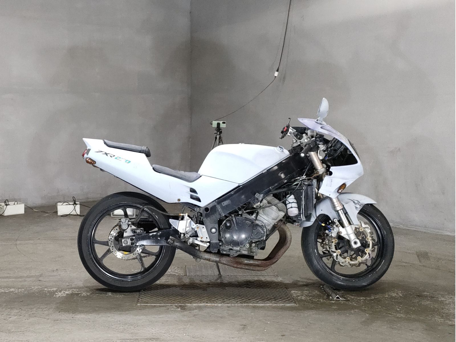 Kawasaki ZXR250 1993