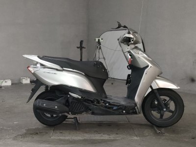 Honda LEAD125 2016