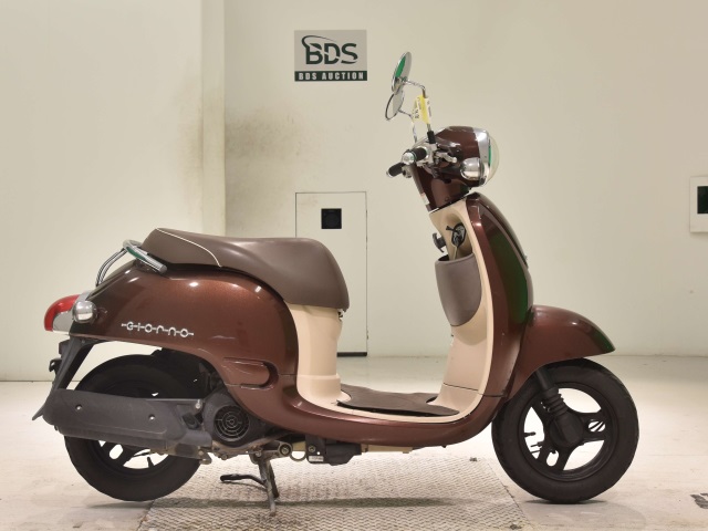 Honda GIORNO 2011