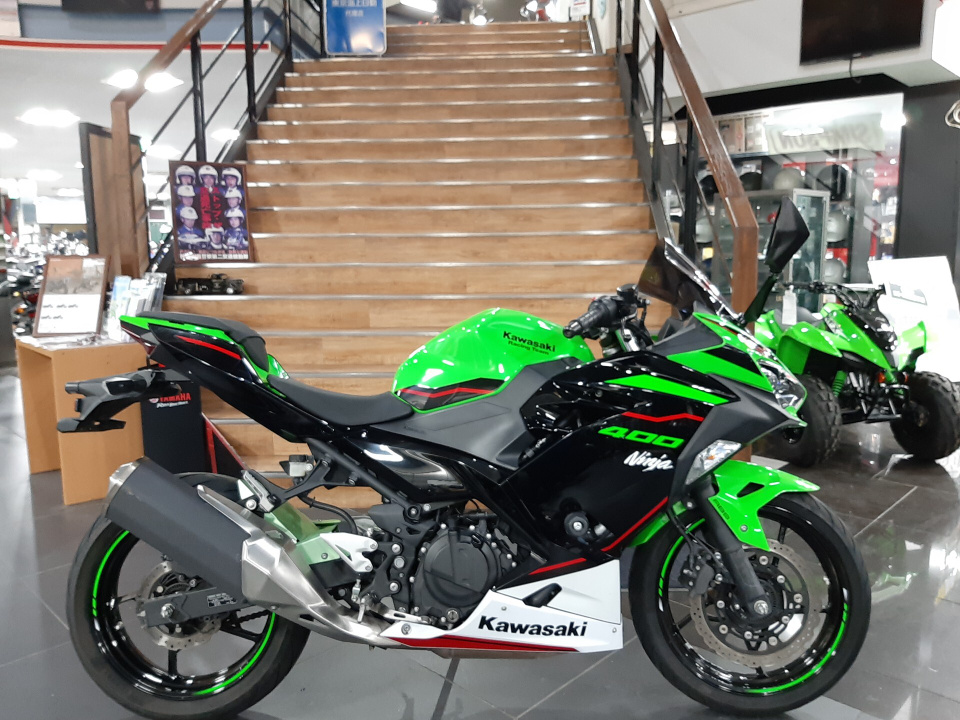 Kawasaki NINJA400KRT 2021