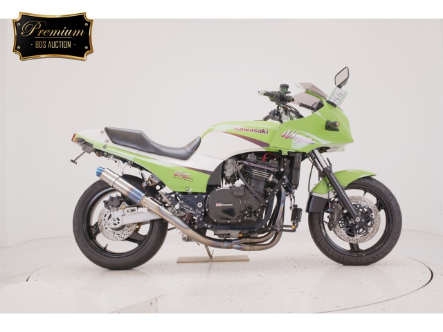 Kawasaki GPZ900R 2004